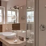 Der Romantik-hof 4*
