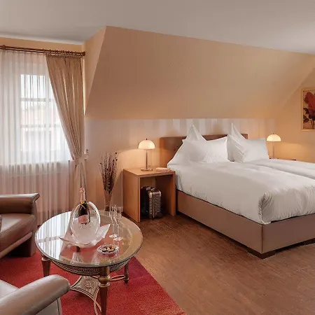 Der Romantik-hof Hotell 4*