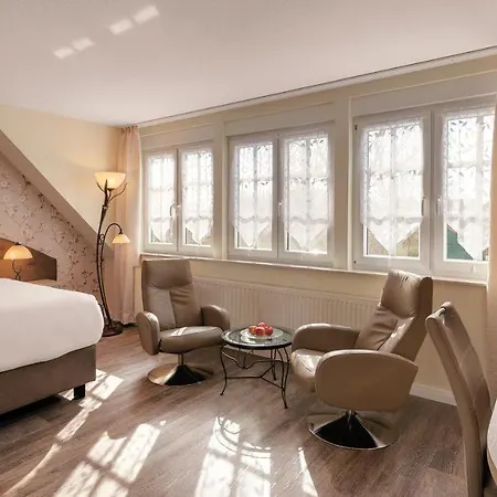 Отель Der Romantik-hof 4*